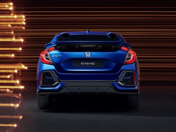 Honda Civic Sport Line &ndash; Co łączy go z Type R-em?